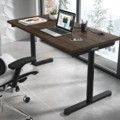 Mesa de Escritorio pata en T, fondo 68cm, estructura negra, sobre recto