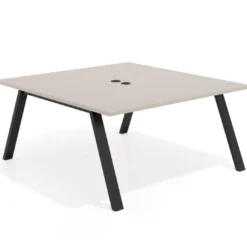 Mesa de oficina doble UvePro fondo 166, cantos rectos, estructura negra