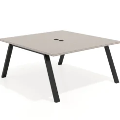 Mesa de oficina doble UvePro fondo 166, cantos rectos, estructura negra