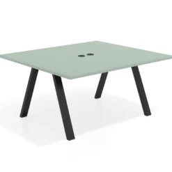 Mesa de oficina doble UvePro fondo 142, cantos rectos, estructura negra