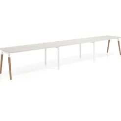 Mesa de oficina en continuidad Arki triple con bordes redondeados, fondo 80cm