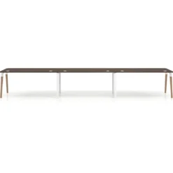 Mesa de oficina en continuidad Arki triple con bordes redondeados, fondo 80cm
