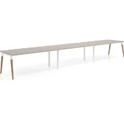 Mesa de oficina en continuidad Arki triple, patas de madera, fondo 100cm