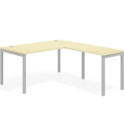 Mesa de oficina en L Kube fondo 80cm con ala, estructura aluminio