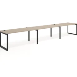 Mesa de oficina progresiva Delta triple, fondo 80cm, estructura negra