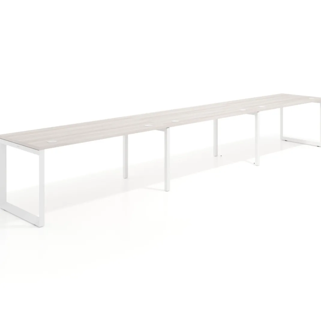 Mesa de oficina progresiva Delta triple, fondo 80cm, estructura blanca