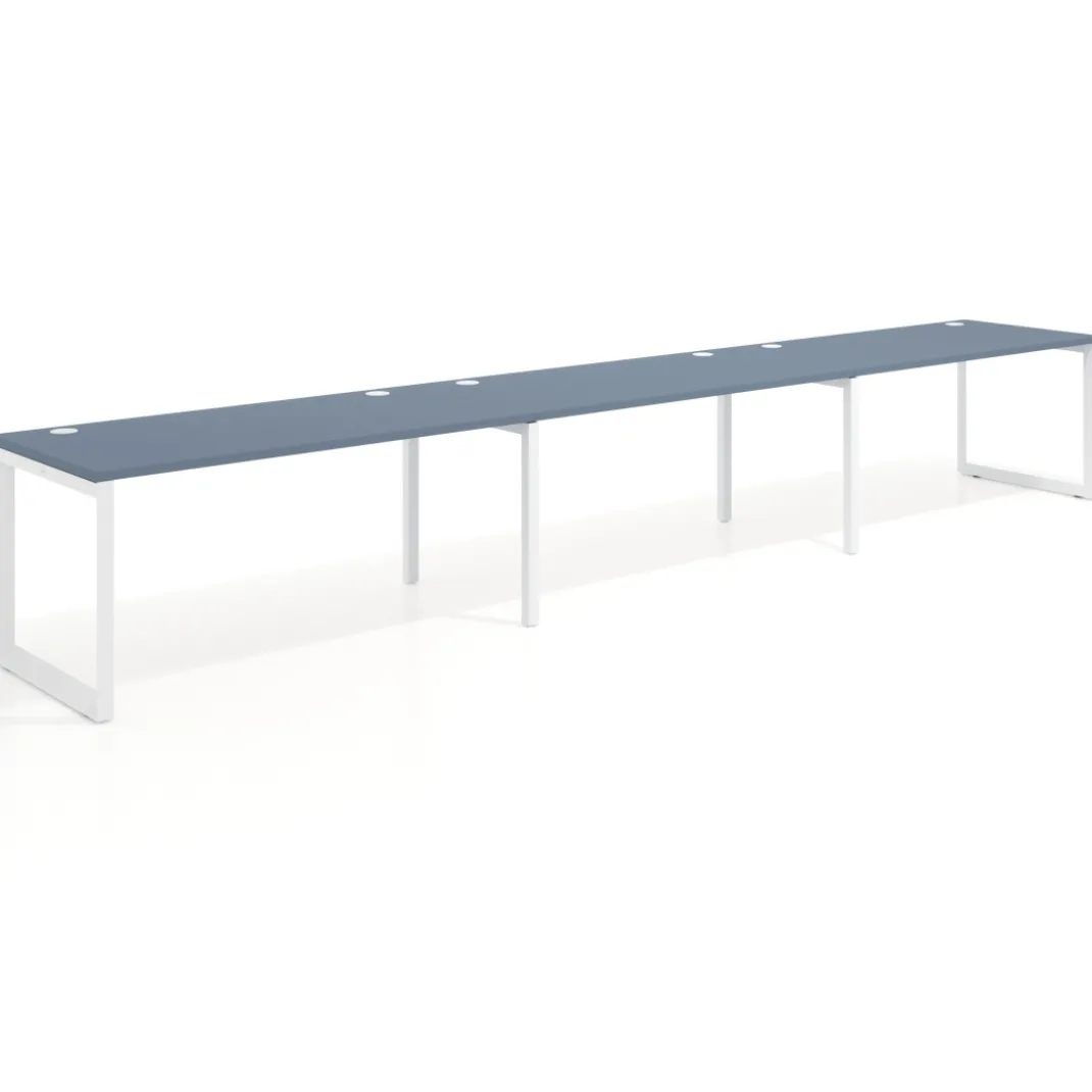 Mesa de oficina progresiva Delta triple, fondo 80cm, estructura blanca