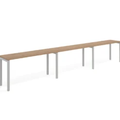 Mesa de oficina progresiva triple Kube, fondo 50cm, estructura aluminio