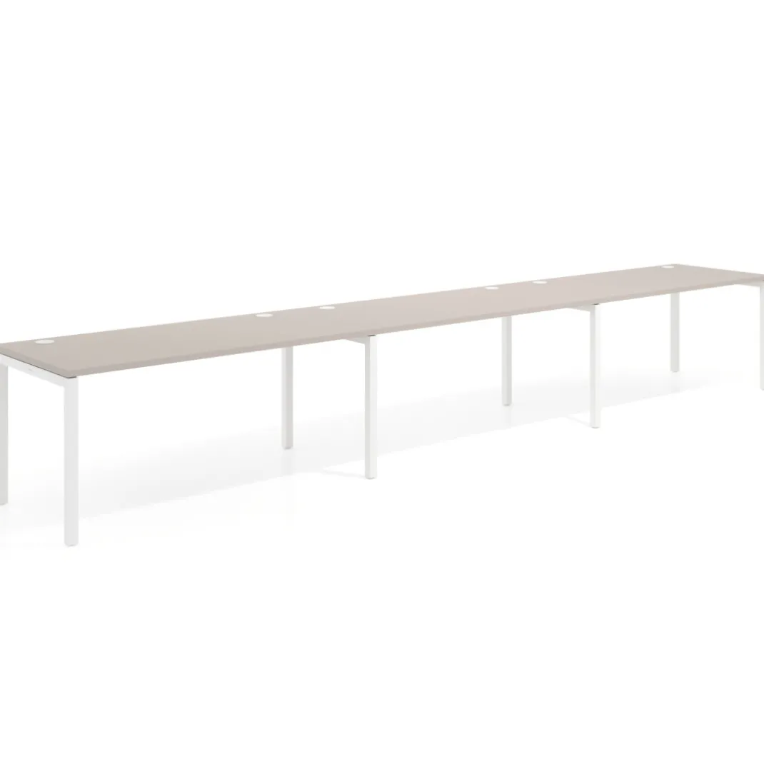 Mesa de oficina progresiva triple Kube, fondo 80cm, estructura blanca