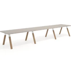 Mesa de oficina progresiva UvePro triple, fondo 100cm, estructura blanca, patas de madera