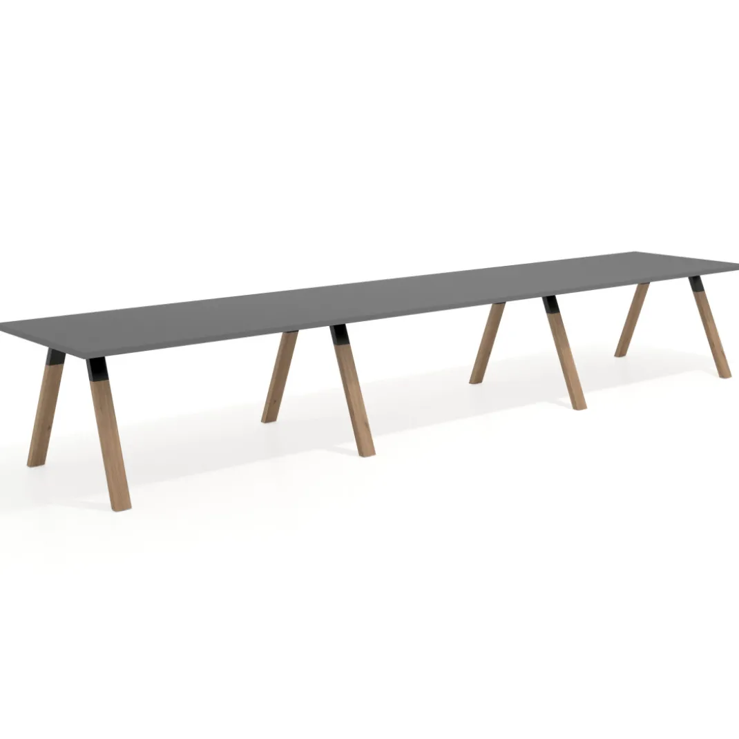Mesa de oficina progresiva UvePro triple, fondo 100cm, estructura negra, patas de madera