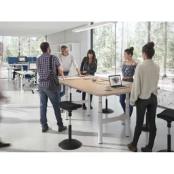 Mesa de Reuniones Elevable Erghos Core estructura blanca canto curvo