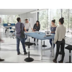 Mesa de Reuniones Elevable Erghos Core estructura blanca canto curvo