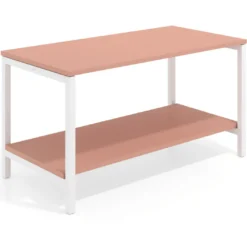 Mesa de trabajo expositor Kube con 2 niveles, estructura blanca