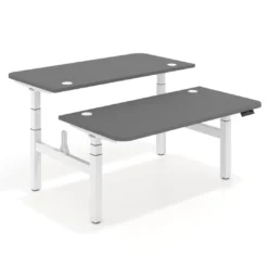 Mesa Multipuesto Elevable eléctrica Erghos Motion Pro estructura blanca 2 cantos curvos