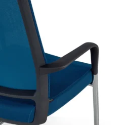 Silla confidente Dante patín, respaldo ergonómico red