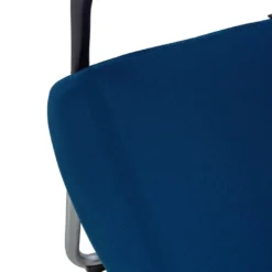 Silla confidente Dante patín, respaldo ergonómico red