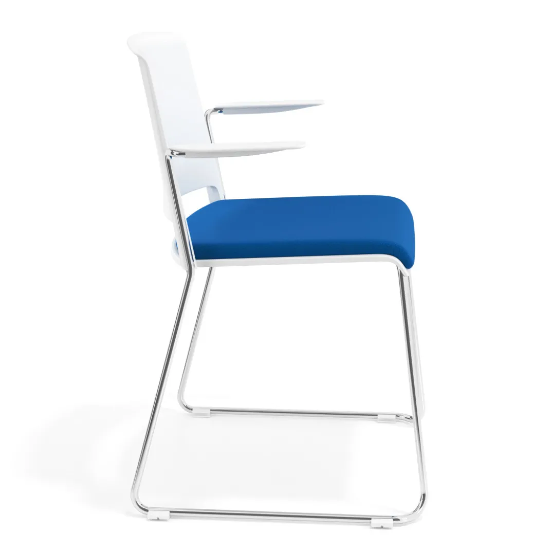 Silla Confidente tapizada con brazos Lotus
