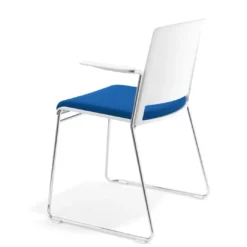 Silla Confidente tapizada con brazos Lotus