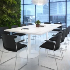 Silla Confidente tapizada con brazos Lotus
