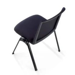 Silla de conferencias Versa, respaldo de red, apilable
