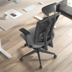 Silla de oficina Baron, reposacabezas, brazos 3D, red