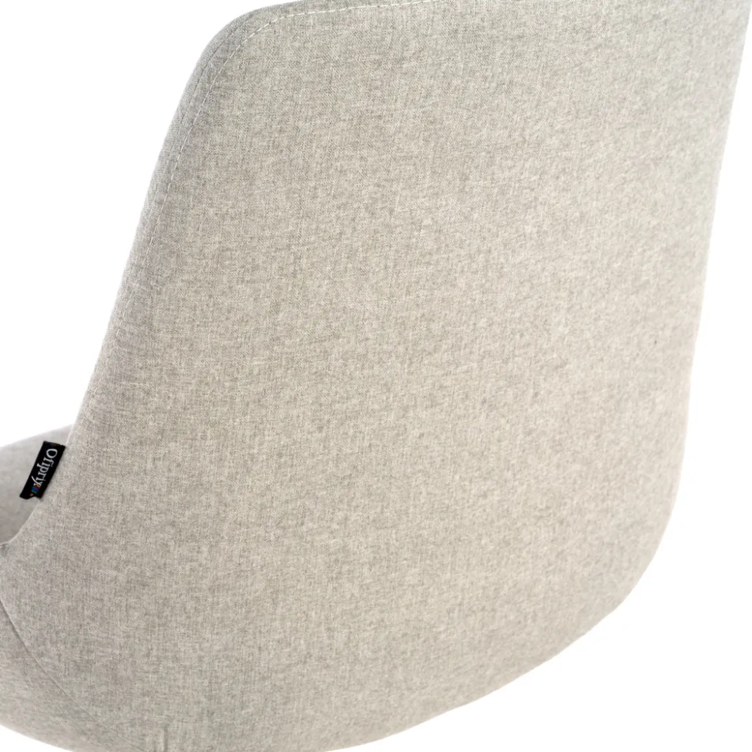 Silla Giratoria Elodie, estructura con ruedas