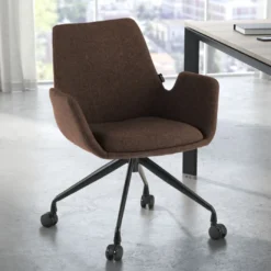 Silla Giratoria Elodie, estructura con ruedas