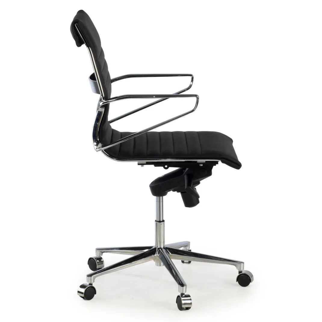 Sillón oficina de Diseño Forli, respaldo bajo, piel natural